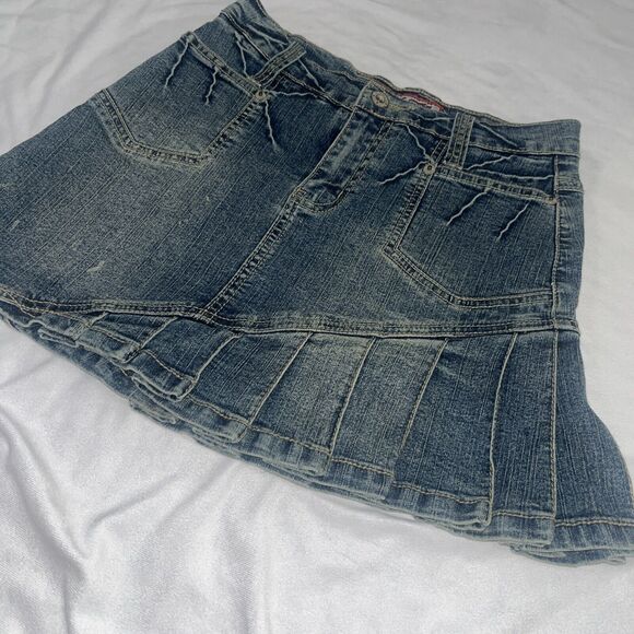 Y2K Vanilla Star Micro Mini Denim Skirt Pleated Juniors Sz 1 - Picture 2 of 10